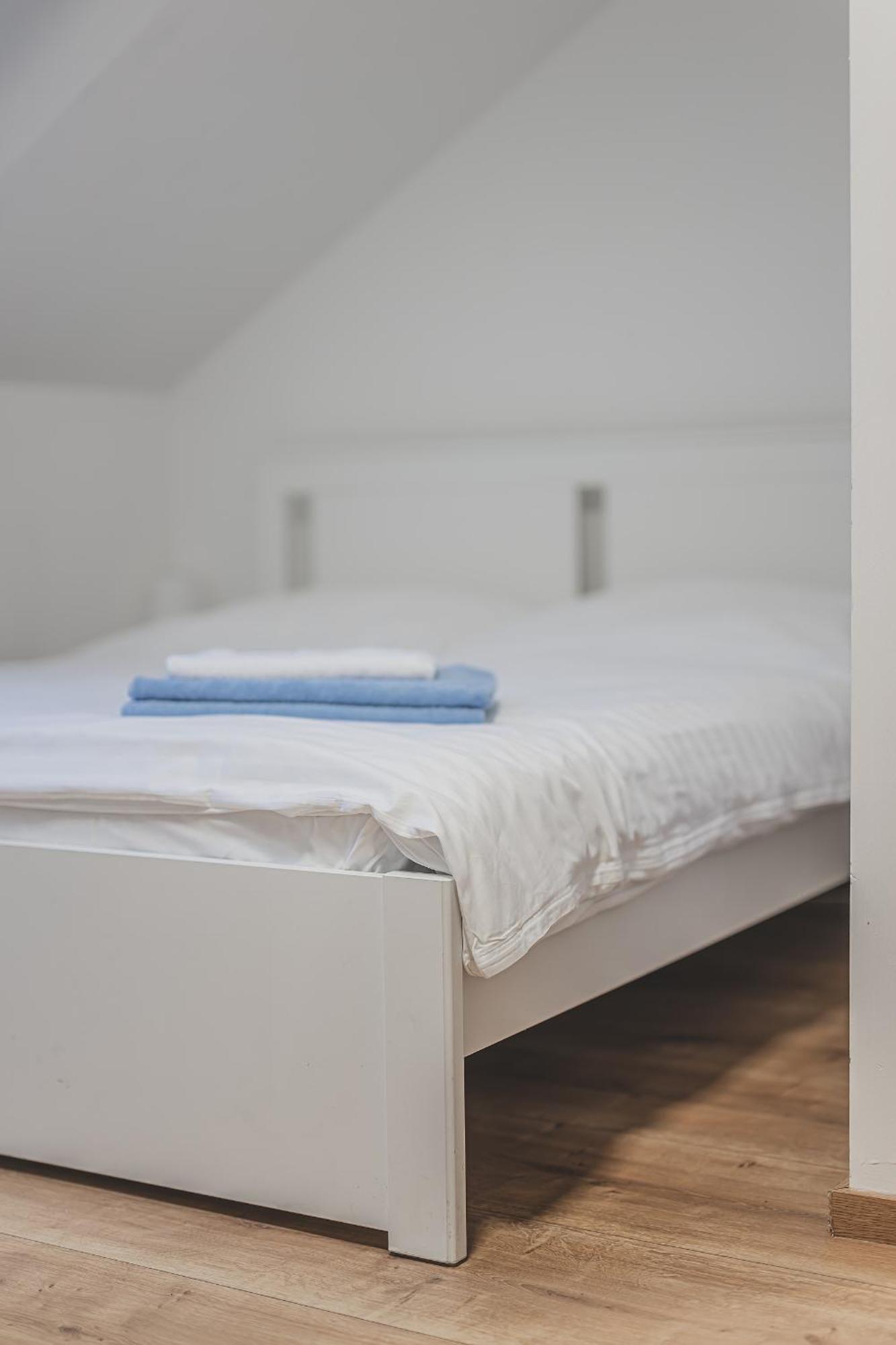 Appartamento Flat Near Castle Stylish & Prime Location 3 Praga
