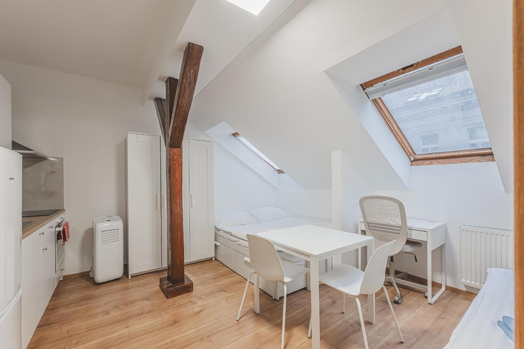 Flat Near Castle Stylish & Prime Location 3 * Praga