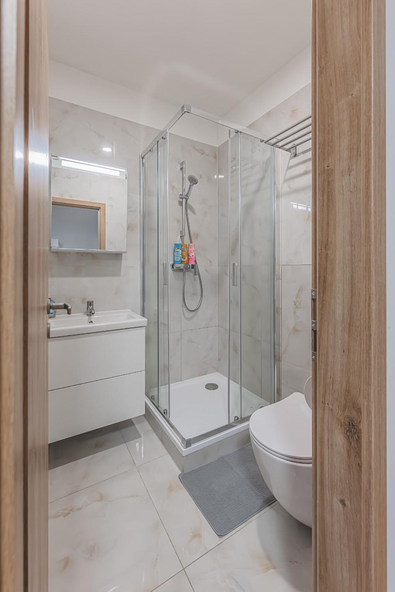 Flat Near Castle Stylish & Prime Location 3 Appartamento *